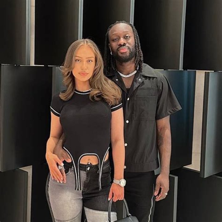 A Deep Dive Into The "Molly And Jordy OnlyFans Leak"